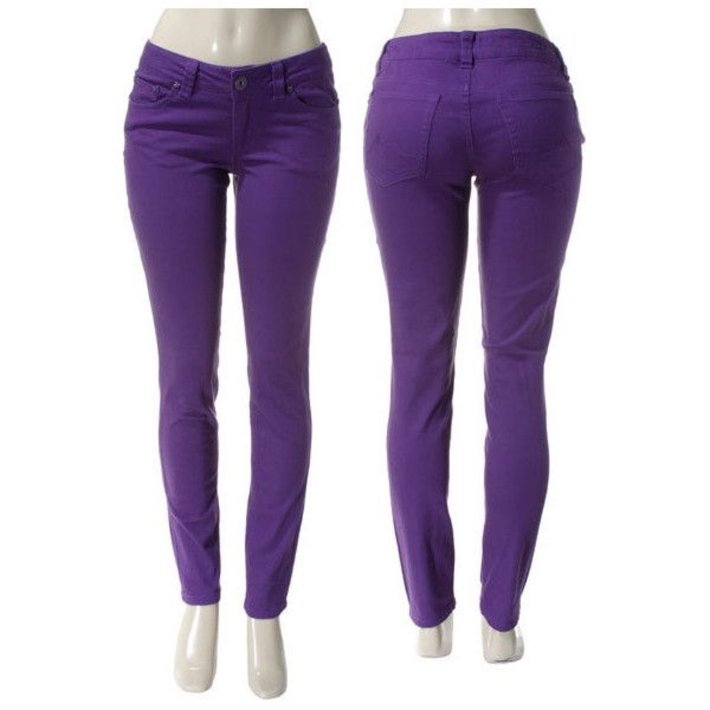 VIBRANT purple skinny jeans! 🙋🏻‍♀️